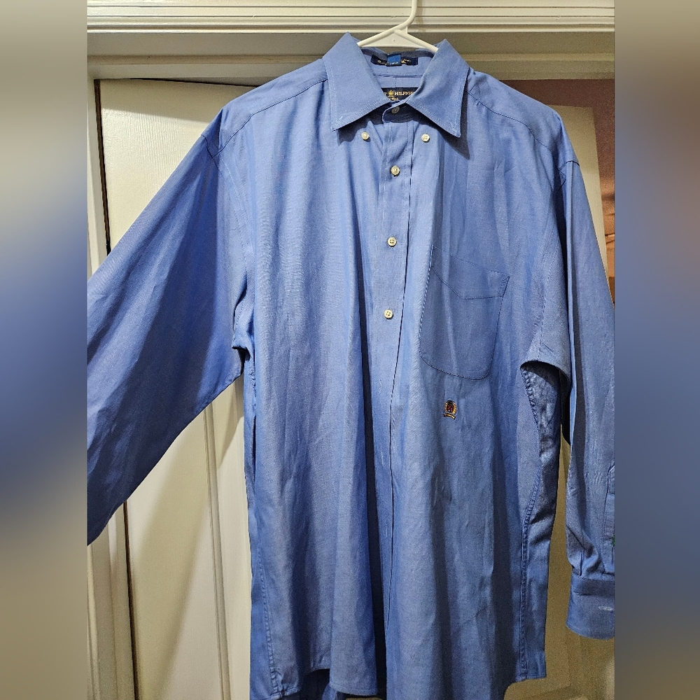 Mens Tommy Hilfiger long sleeve button up dress shirt